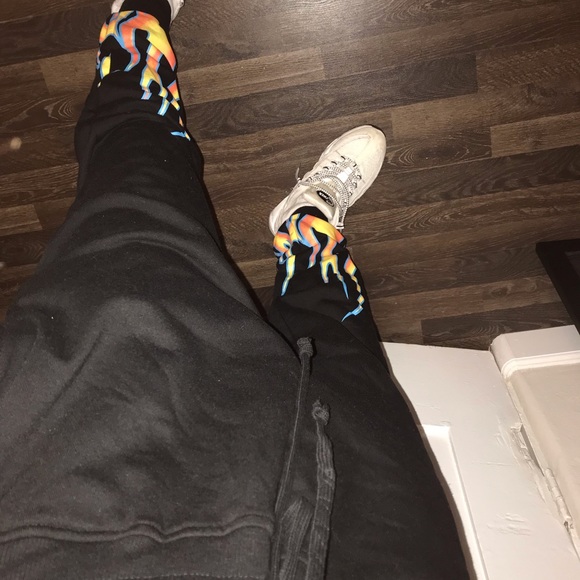 F21 LA FLAME JOGGERS - Picture 2 of 7